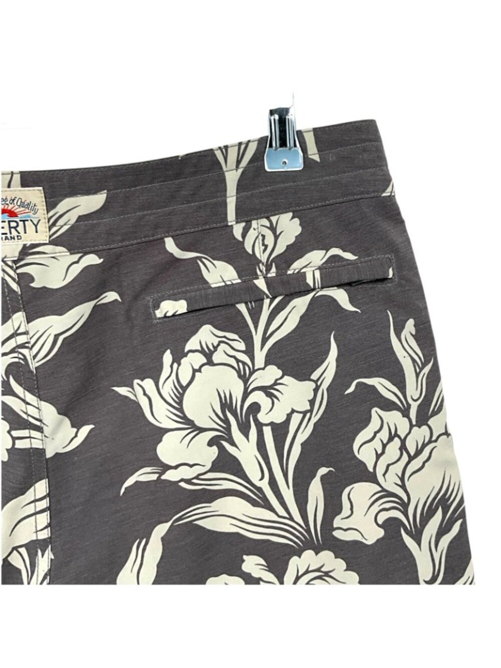 Faherty Board Shorts Mens 31 Gray Floral Swim Trunks Quick Dry Stretch Pockets - Picture 5 of 13